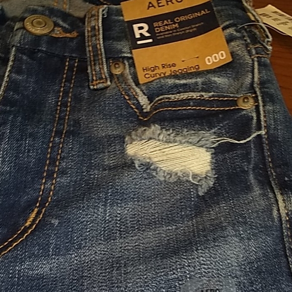 Aero jeans high rise curvy jegging. - Picture 10 of 13